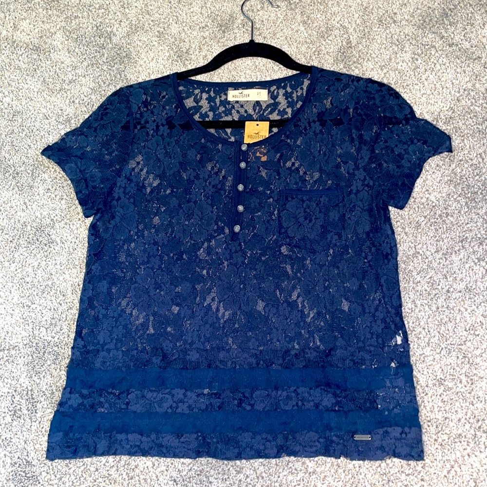 Lace Hollister Top, Never worn NWT